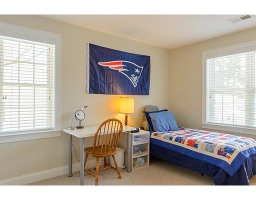 11 Robinwood Ave, Needham, MA 02492 photo 15