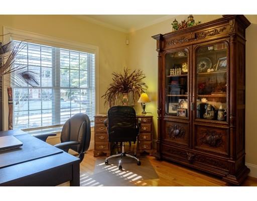 11 Robinwood Ave, Needham, MA 02492 photo 5