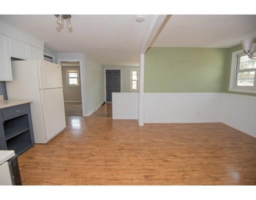 30 Gordon St, Worcester, MA 01604 photo 13