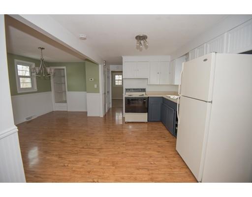 30 Gordon St, Worcester, MA 01604 photo 7