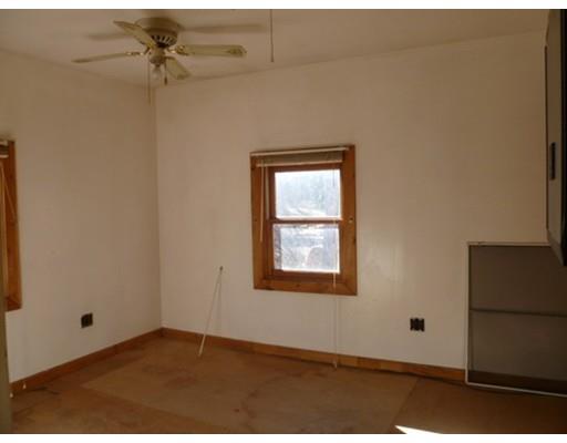 35 Homecrest Ave, Ware, MA 01082 photo 12