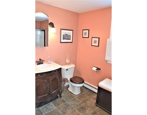 18 Plain St, Attleboro, MA 02703 photo 8