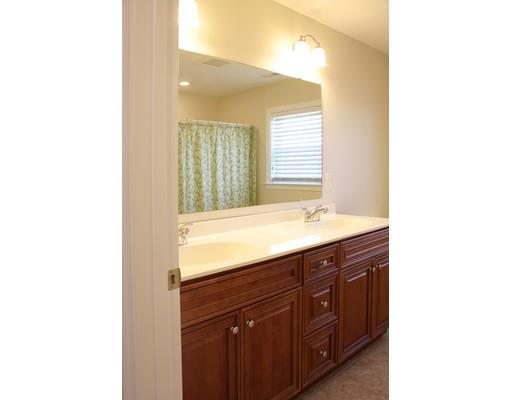 12 Blueberry Ln, Upton, MA 01568 photo 19