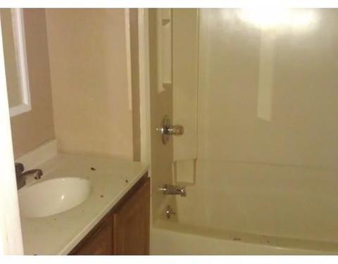 15 Berkeley St, Springfield, MA 01109 photo 4
