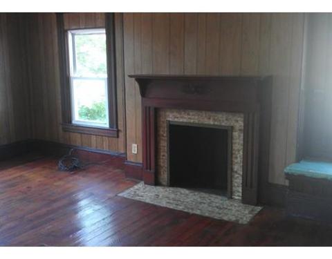15 Berkeley St, Springfield, MA 01109 photo 2