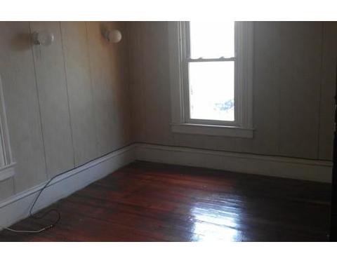 15 Berkeley St, Springfield, MA 01109 photo 3