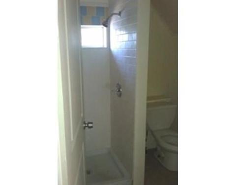 15 Berkeley St, Springfield, MA 01109 photo 6