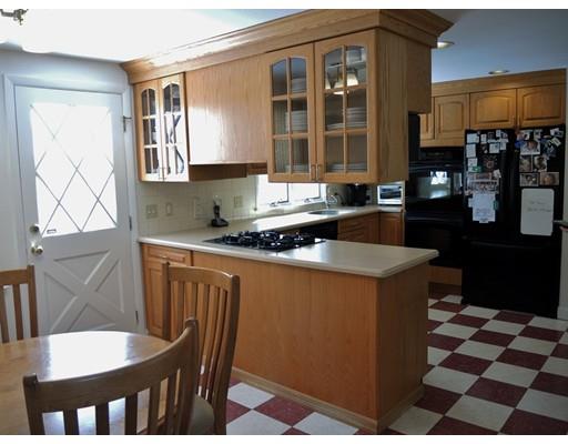 100 Henderson, Needham, MA 02492 photo 6