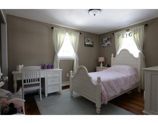 2 Knoll Rd, Hingham, MA 02043 photo 9