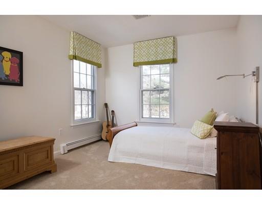 22 Isaac Sprague Dr, Hingham, MA 02043 photo 16
