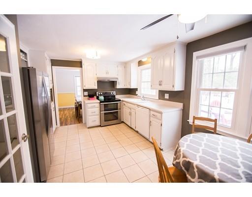 529 Maple St, Franklin, MA 02038 photo 10