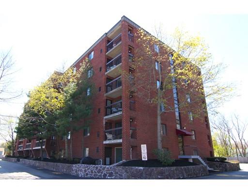 159 Main St #2C, Stoneham, MA 02180 photo 3