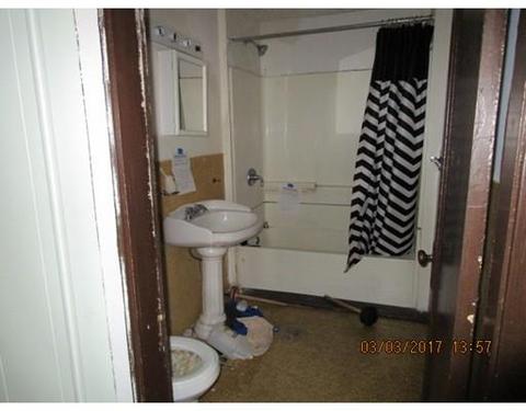29 Windsor St, Worcester, MA 01605 photo 7