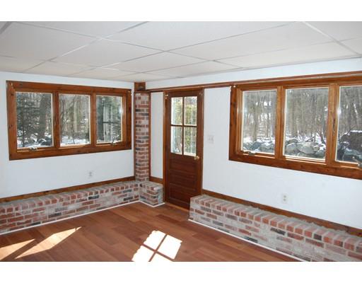 21 Paul St, Canton, MA 02021 photo 13