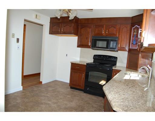21 Paul St, Canton, MA 02021 photo 5