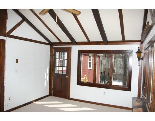 21 Paul St, Canton, MA 02021 photo 11