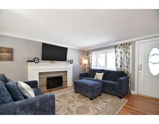 76 Davidson Rd, Framingham, MA 01701 photo 4