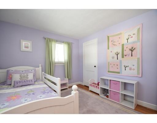 76 Davidson Rd, Framingham, MA 01701 photo 12