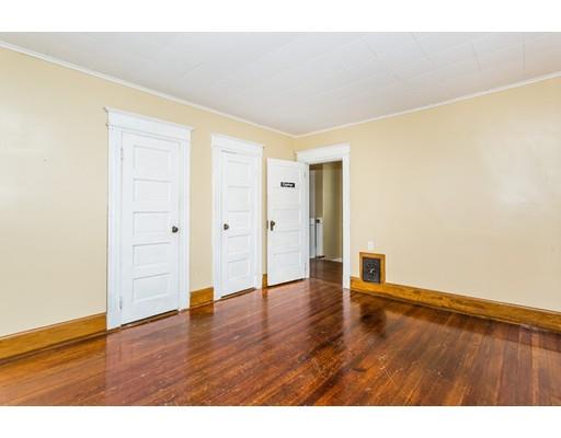 56 Edgemont St, Springfield, MA 01109 photo 18