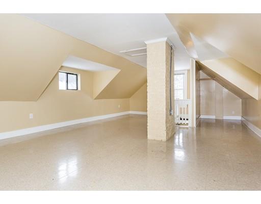56 Edgemont St, Springfield, MA 01109 photo 25