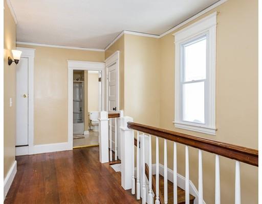 56 Edgemont St, Springfield, MA 01109 photo 14