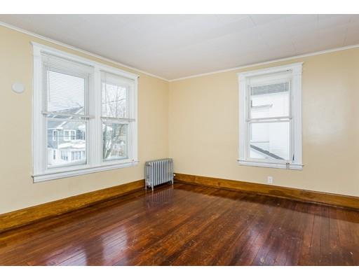56 Edgemont St, Springfield, MA 01109 photo 16