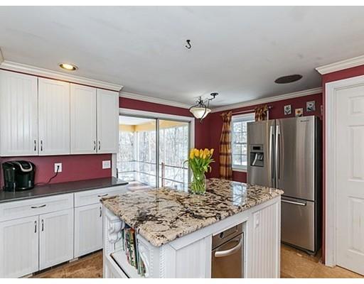 24 Crest Dr, Dover, MA 02030 photo 9