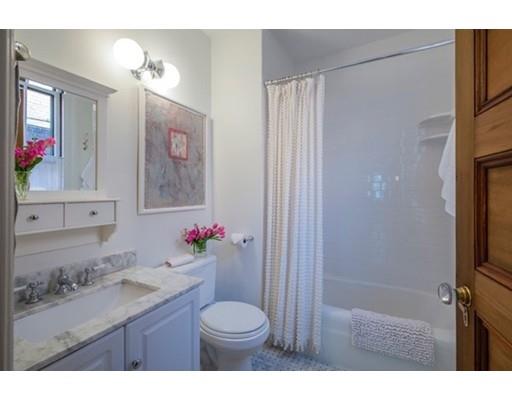 36 Beals St, Brookline, MA 02446 photo 10
