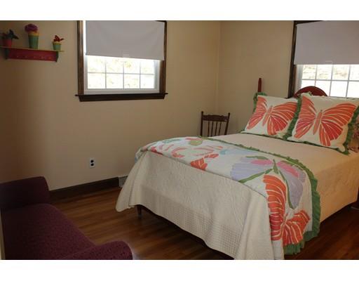 47 Lakeview Dr, Raynham, MA 02767 photo 12