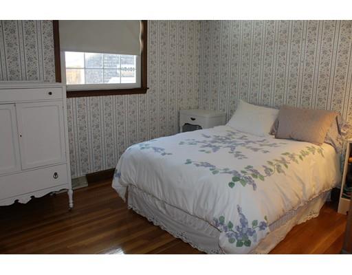 47 Lakeview Dr, Raynham, MA 02767 photo 14