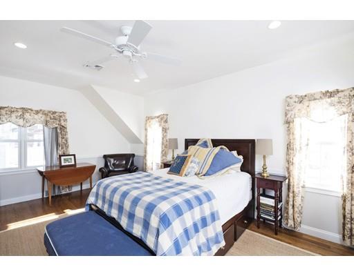 19 Hersey St, Hingham, MA 02043 photo 11