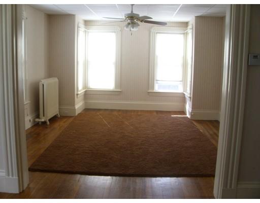 543 Hanover St, Fall River, MA 02720 photo 5