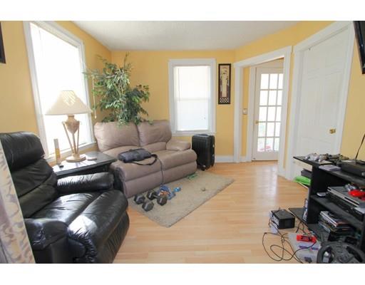 9 Tyson Ter, Worcester, MA 01606 photo 2