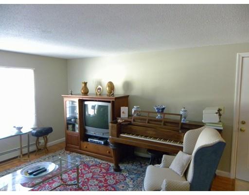 50 Brookside Dr #P8, Exeter, NH 03833 photo 8