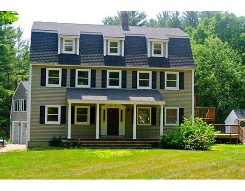 34 W River St, Upton, MA 01568 photo 1