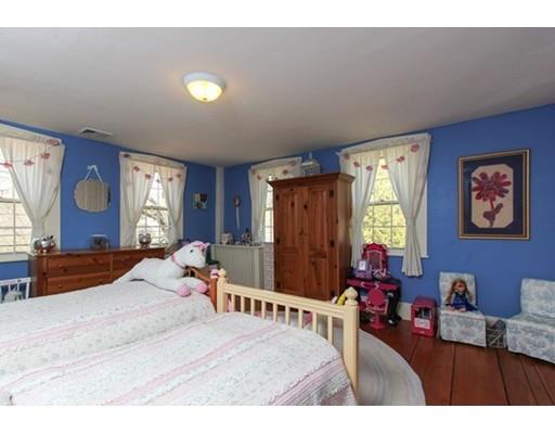 203 Locust St, Danvers, MA 01923 photo 17