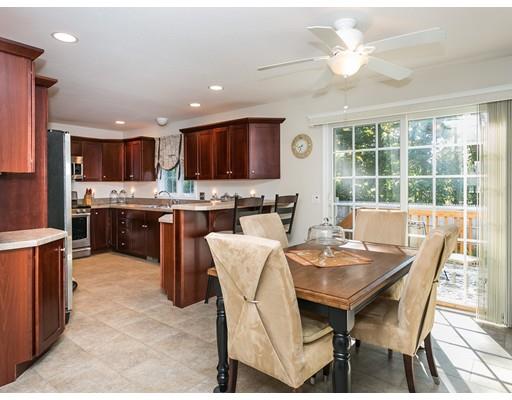 37 Barrington Dr, Springfield, MA 01129 photo 7