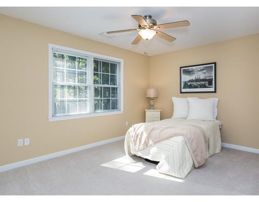 37 Barrington Dr, Springfield, MA 01129 photo 23