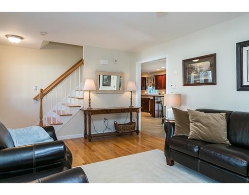 37 Barrington Dr, Springfield, MA 01129 photo 6