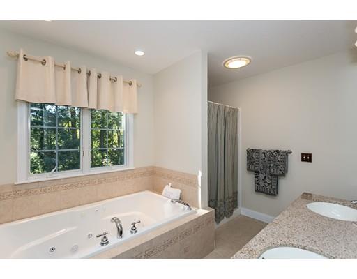 37 Barrington Dr, Springfield, MA 01129 photo 19