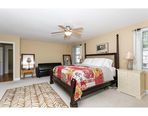 37 Barrington Dr, Springfield, MA 01129 photo 16