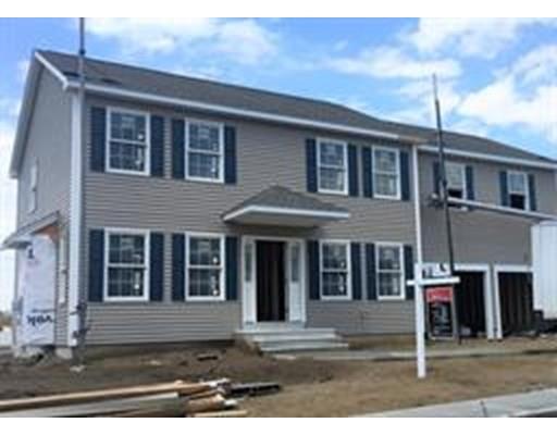 237 Naismith St, Springfield, MA 01104 photo 1