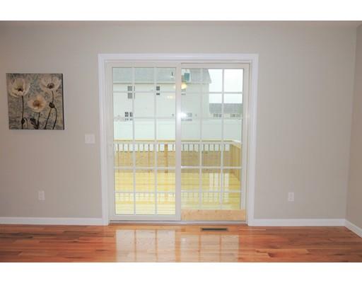 22 Silvia St, Springfield, MA 01104 photo 10