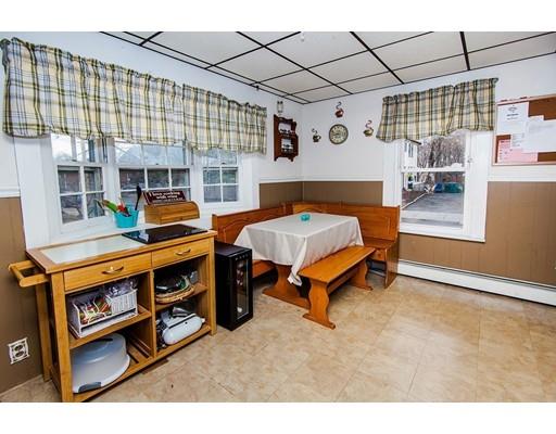 16 Abbott St, Lynn, MA 01905 photo 4
