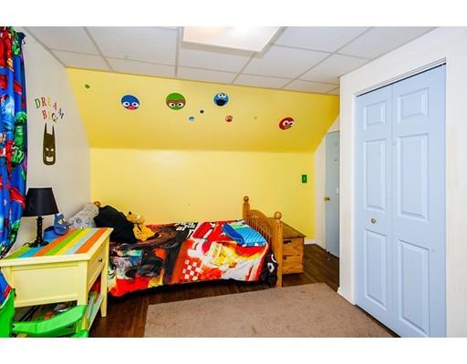 16 Abbott St, Lynn, MA 01905 photo 11
