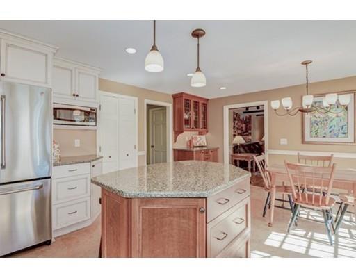 14 Windemere Dr, Acton, MA 01720 photo 5