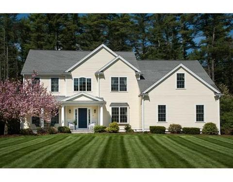 52 Fair Ln, Raynham, MA 02767 photo 1