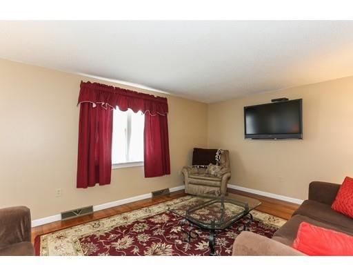 18 Meadowlark Dr, Wareham, MA 02571 photo 13