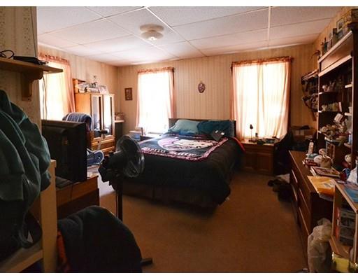 12 Lowell St, Worcester, MA 01603 photo 23