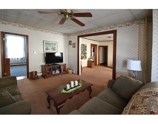 12 Lowell St, Worcester, MA 01603 photo 9